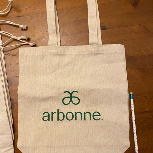5 Arbonne Canvas Cinch Sacks and Tote - Picture 3 of 4